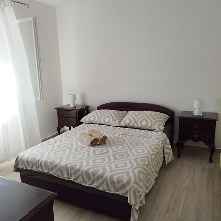 זאדאר Apartments Nela מראה חיצוני תמונה