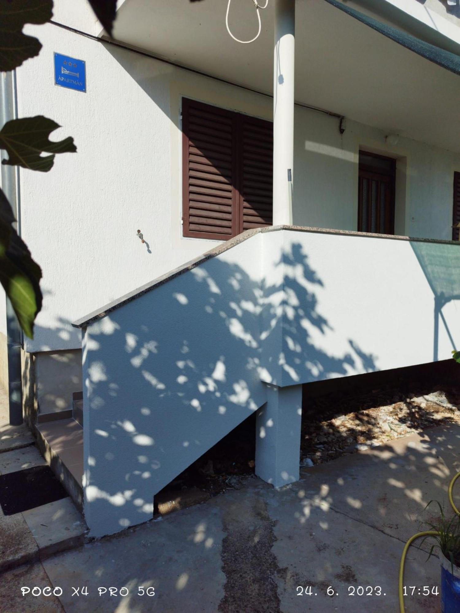 זאדאר Apartments Nela מראה חיצוני תמונה